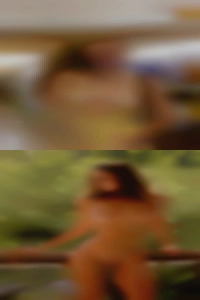 Whoookno, swinging nude